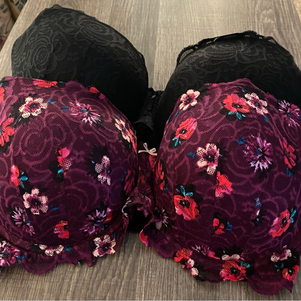 2 Candie’s Push-Up Bra Bundle.